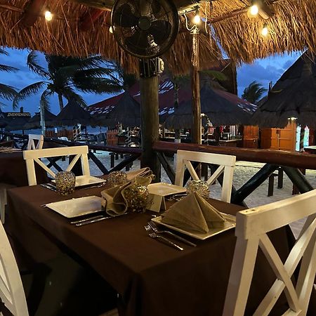 The Diving Lodge Downtown Puerto Morelos Eksteriør billede