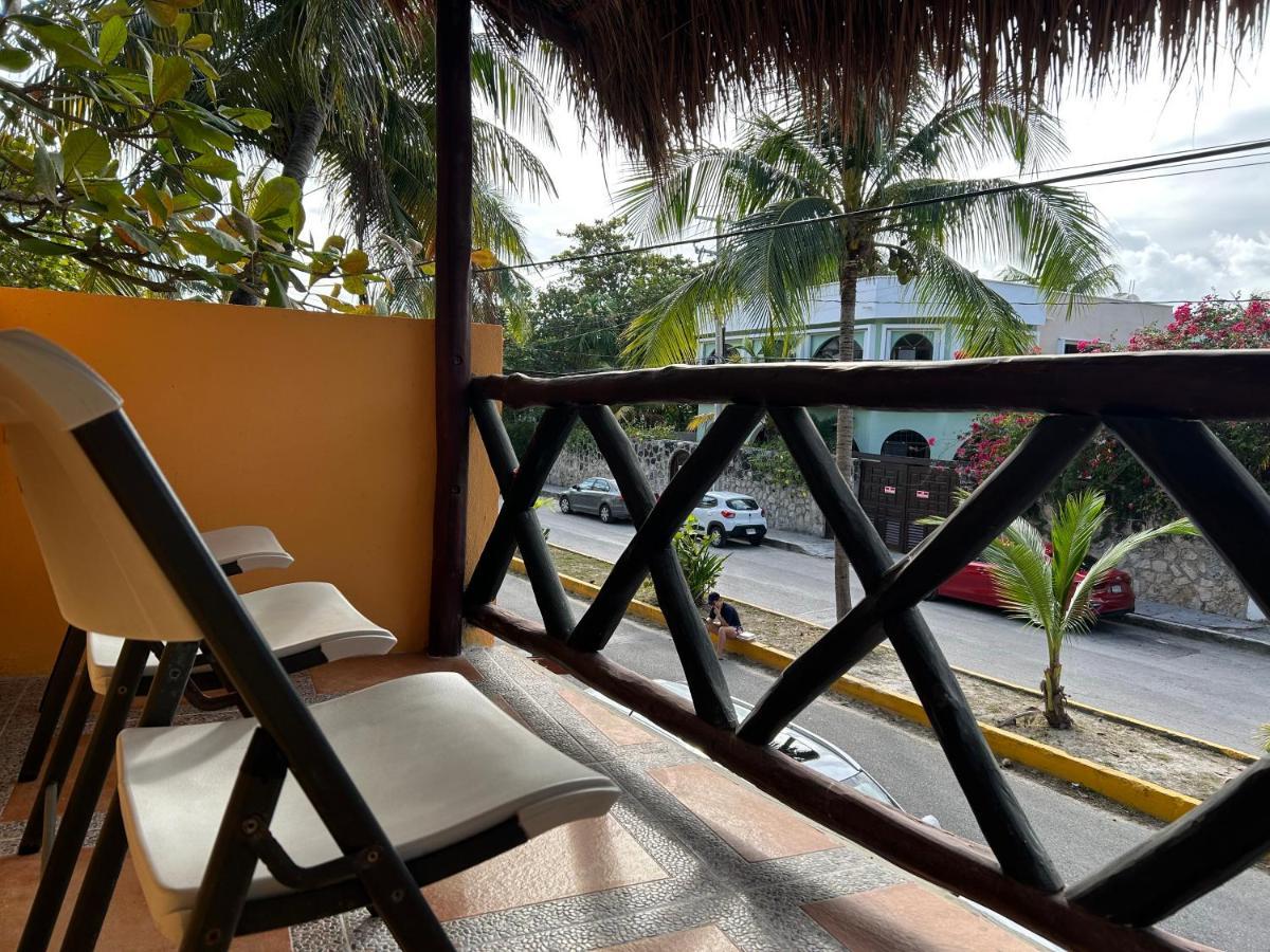 The Diving Lodge Downtown Puerto Morelos Eksteriør billede